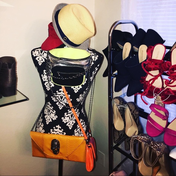 Meet your Posher, Danika - Picture 6 of 6